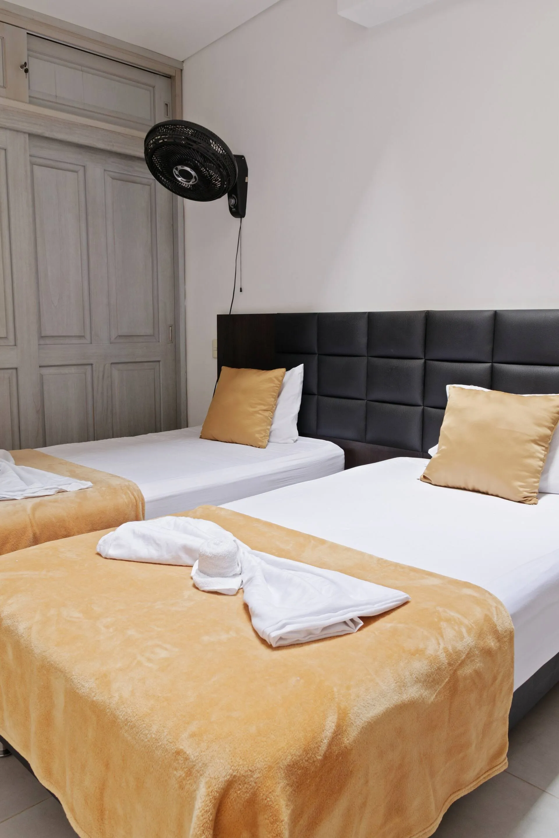 Casa Emma — Coliving · Private Rooms in Central Medellín, Medellín