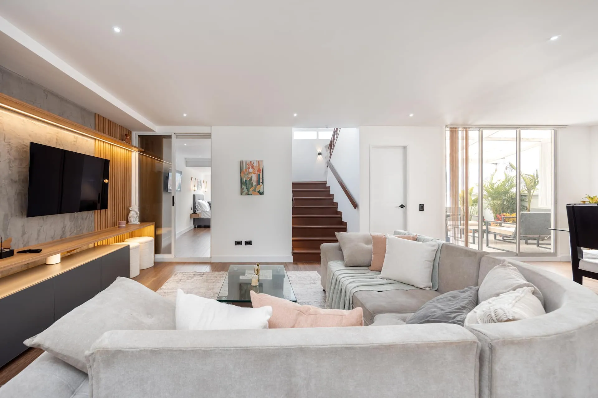 The Laureles Duplex — Penthouse, Terrace & A/C in Laureles, Medellín